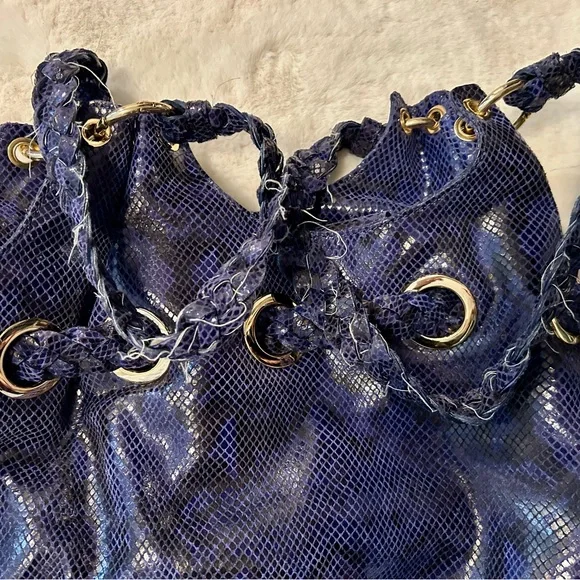 Michael Kors Blue /Black Monochrome Python-Embossed Leather Tassel Hobo - Picture 9 of 9